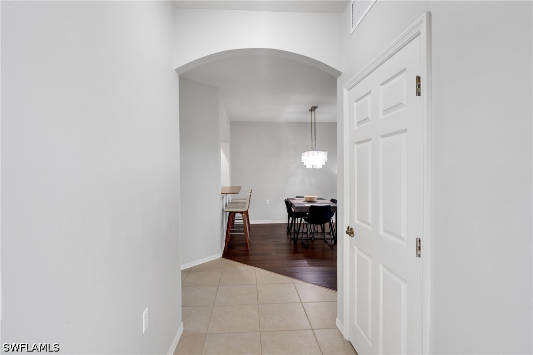 2 Bed Condominium for Sale in Naples, photo 6