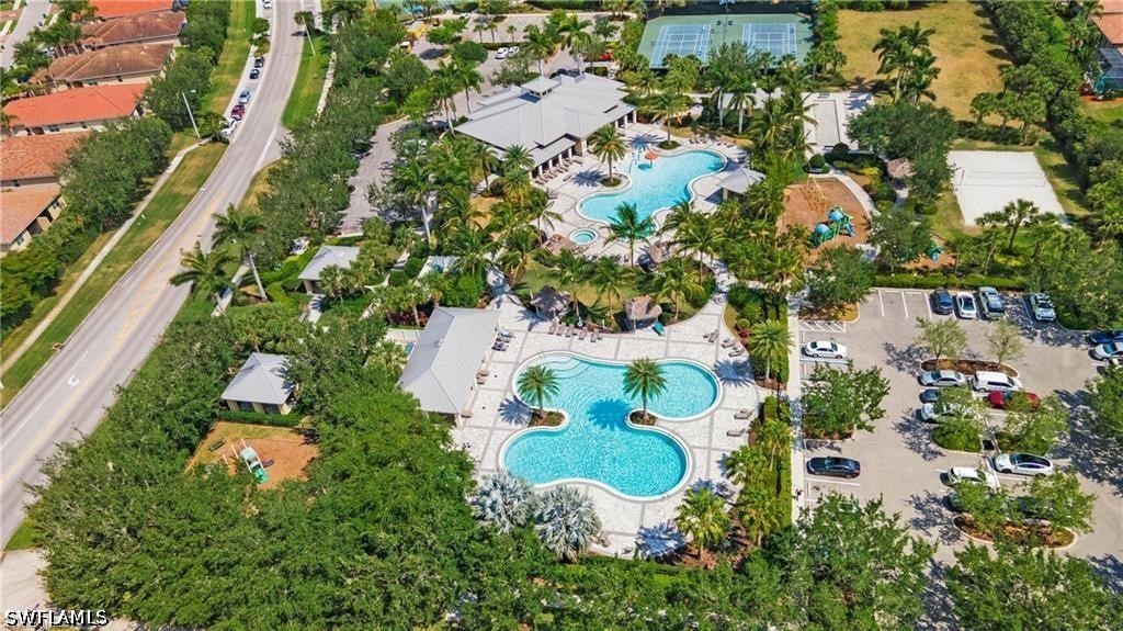 3 Bed Waterfront Home for Sale in Naples, photo 6