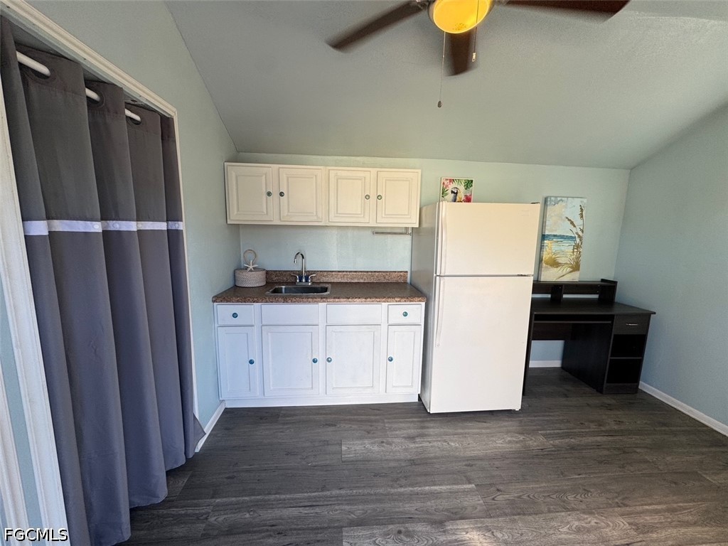 Residential for Sale in Labelle, photo 6