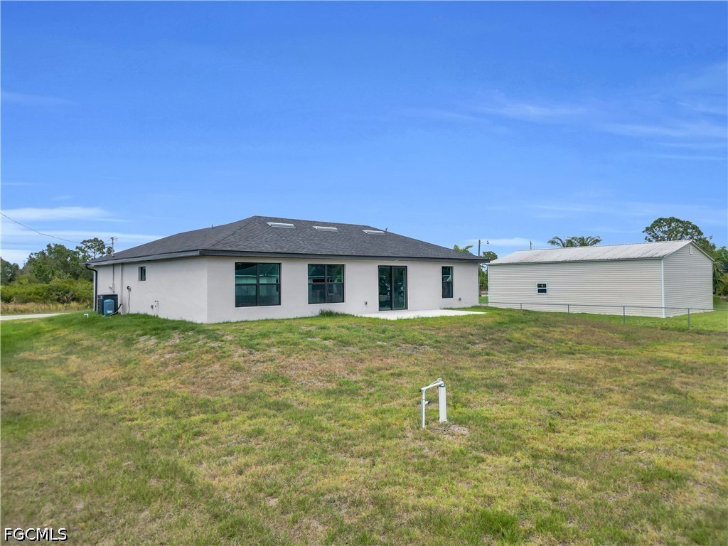 3 Bed SingleFamilyResidence for Sale in Lehigh Acres, photo 6