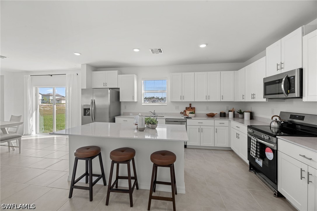 4 Bed SingleFamilyResidence for Sale in Crane Landing, photo 6