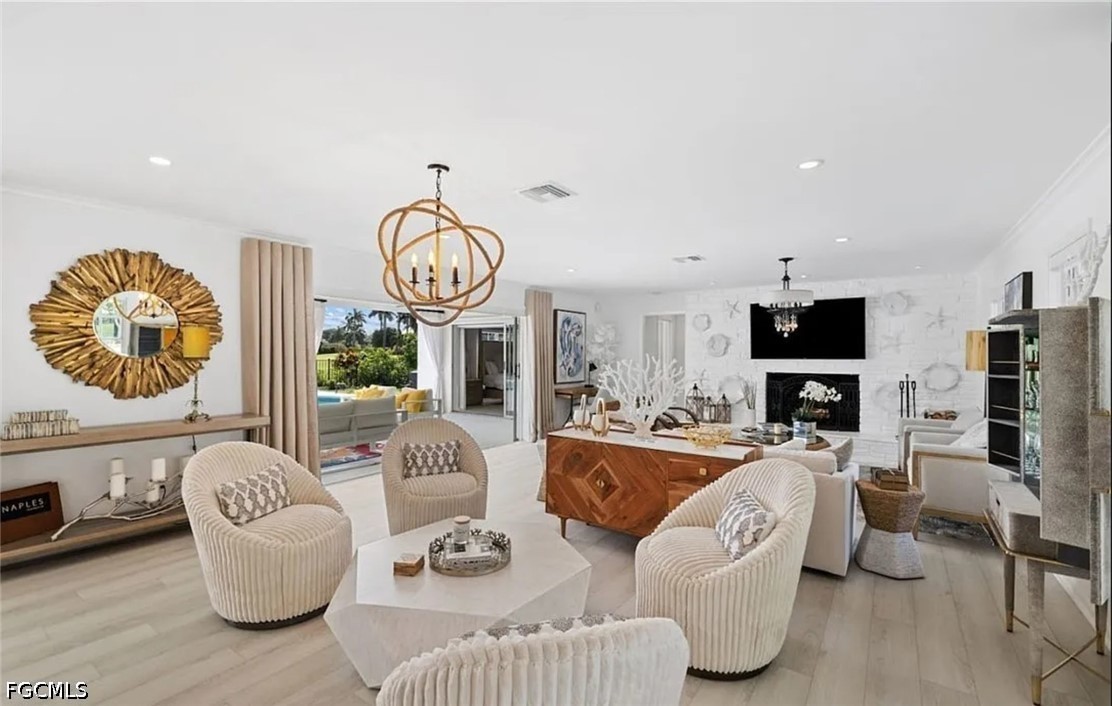 3 Bed SingleFamilyResidence for Sale in Naples, photo 6