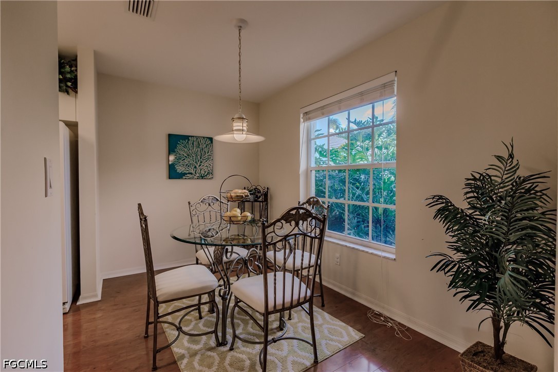 2 Bed Waterfront Home for Sale in Estero, photo 6