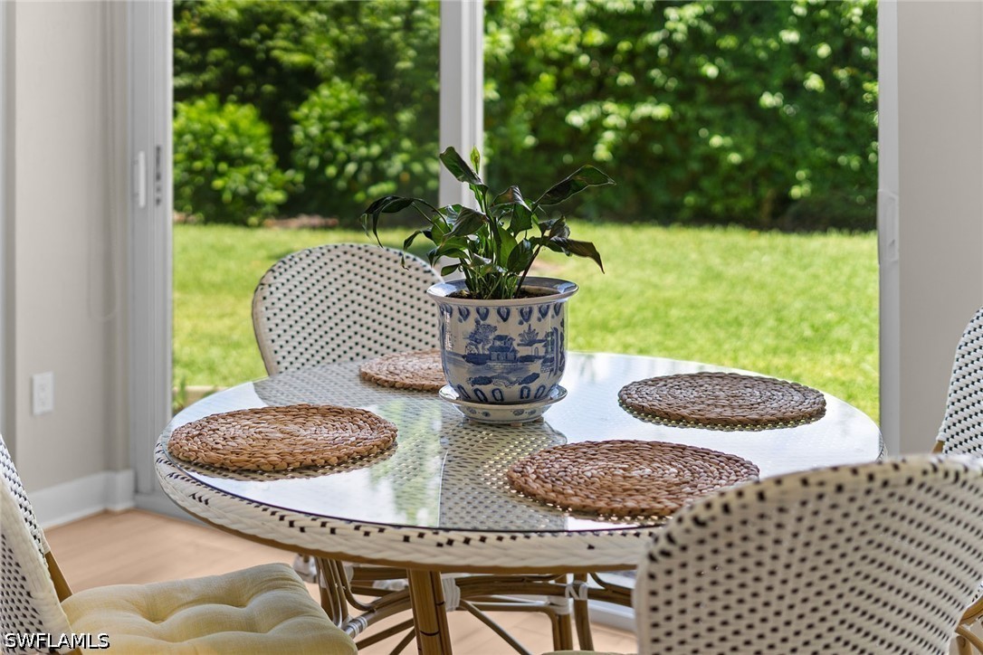 3 Bed SingleFamilyResidence for Sale in Naples, photo 6