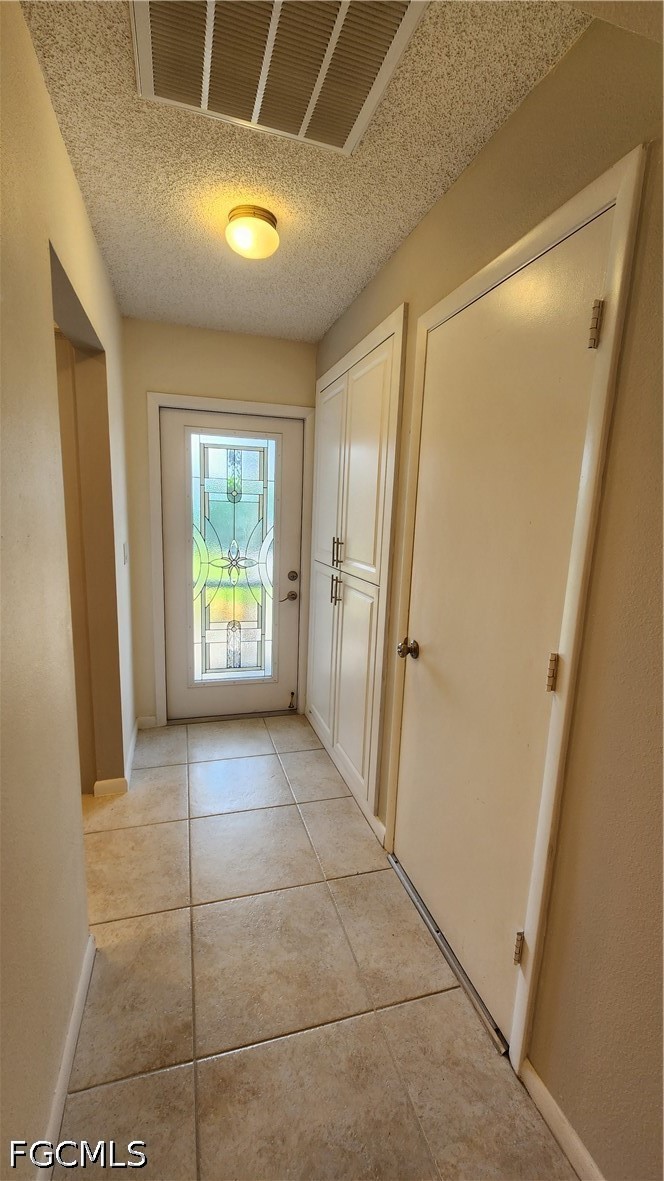 3 Bed Waterfront Home for Sale in Fort Myers, photo 6