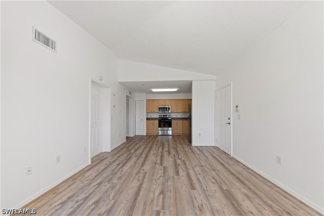 1 Bed Waterfront Home for Sale in Sanctuary, photo 6