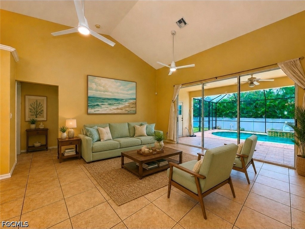3 Bed Pool Home for Sale in Cape Coral, photo 6