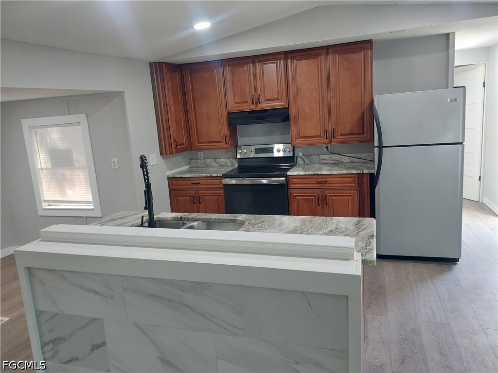 3 Bed ManufacturedHome for Sale in North Fort Myers, photo 6