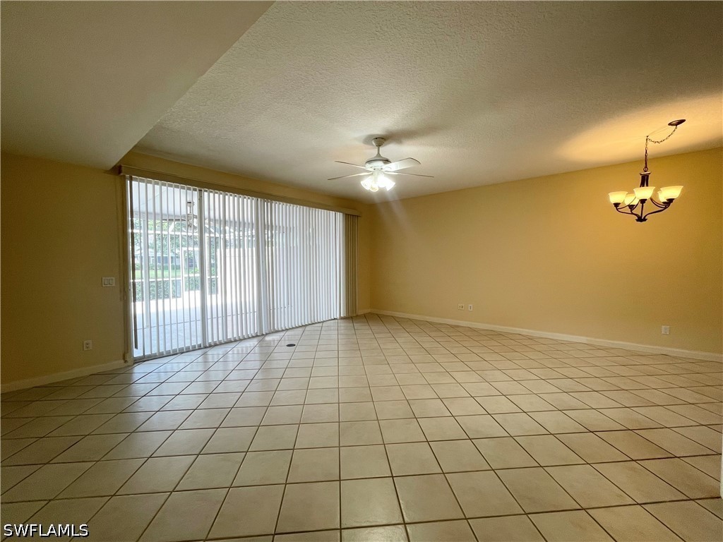 3 Bed Waterfront Home for Sale in The Cove, photo 6