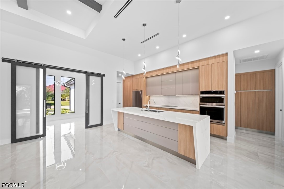 3 Bed Pool Home for Sale in Cape Coral, photo 6