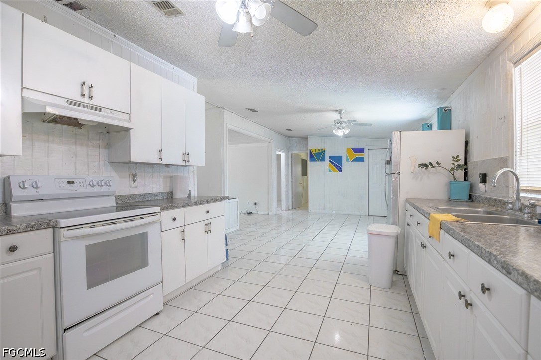 3 Bed ManufacturedHome for Sale in Clewiston, photo 6