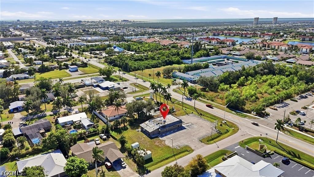 Retail for Sale in Fort Myers, photo 6