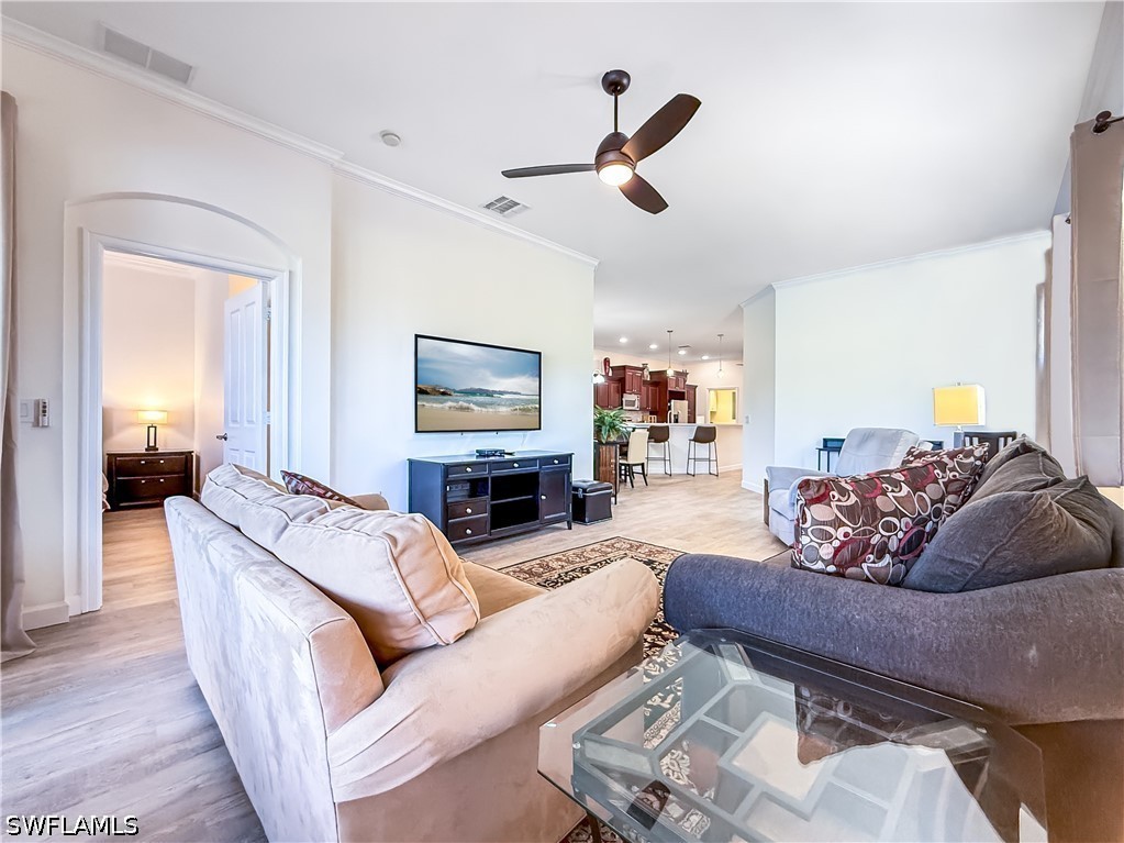 3 Bed Waterfront Home for Sale in Rapallo, photo 6