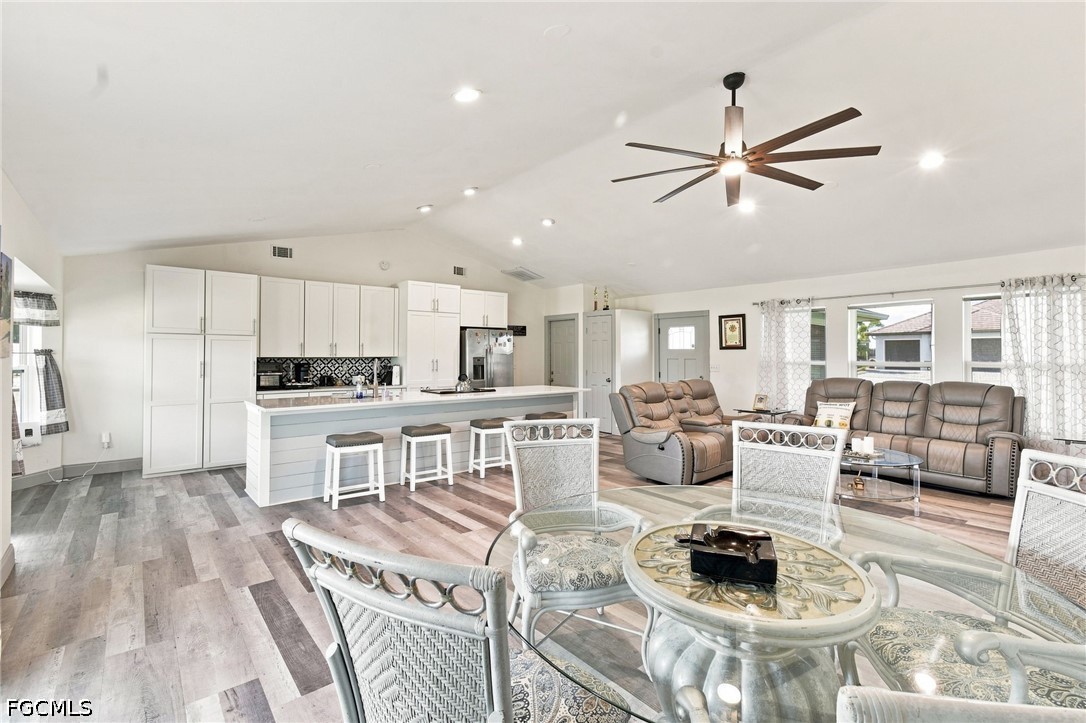 3 Bed Waterfront Home for Sale in Cape Coral, photo 6