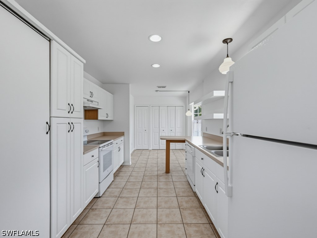 4 Bed SingleFamilyResidence for Sale in Naples, photo 6