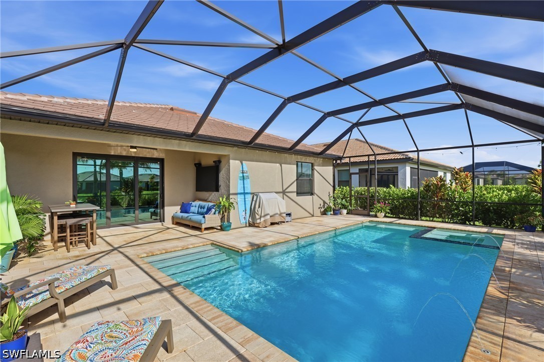 3 Bed Pool Home for Sale in Verdana Village, photo 6