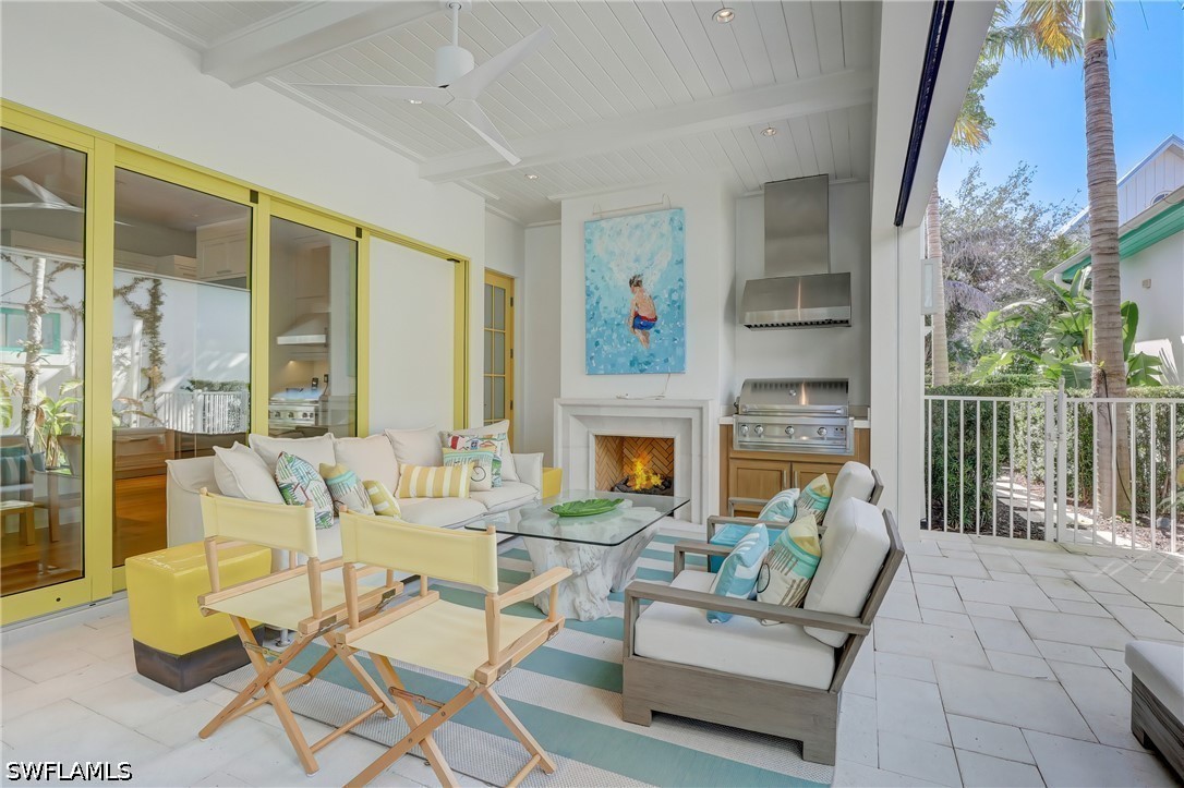 4 Bed Pool Home for Sale in Olde Naples, photo 6
