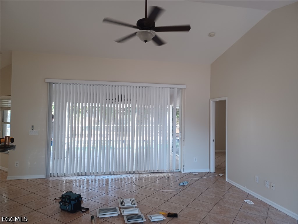 3 Bed Pool Home for Sale in Cape Coral, photo 6
