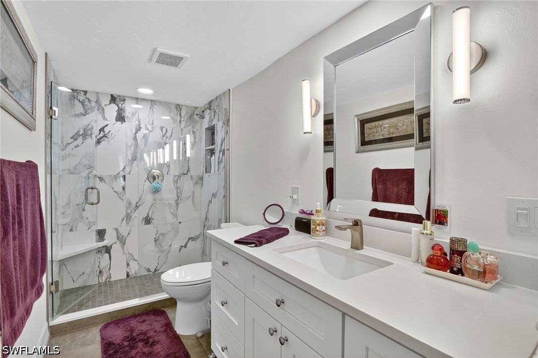 2 Bed Condominium for Sale in Augusta Woods, photo 6