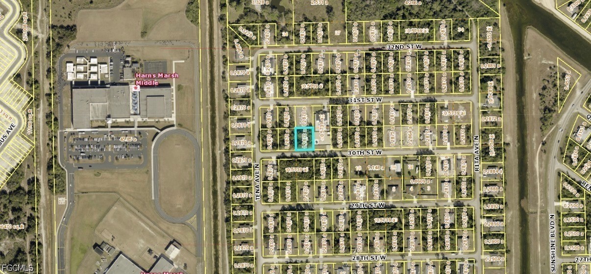 Residential for Sale in Lehigh Acres, photo 6