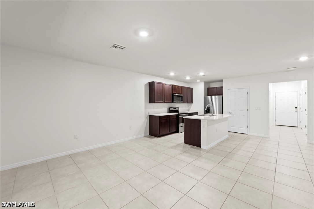 3 Bed Townhouse for Sale in Meadowood, photo 6
