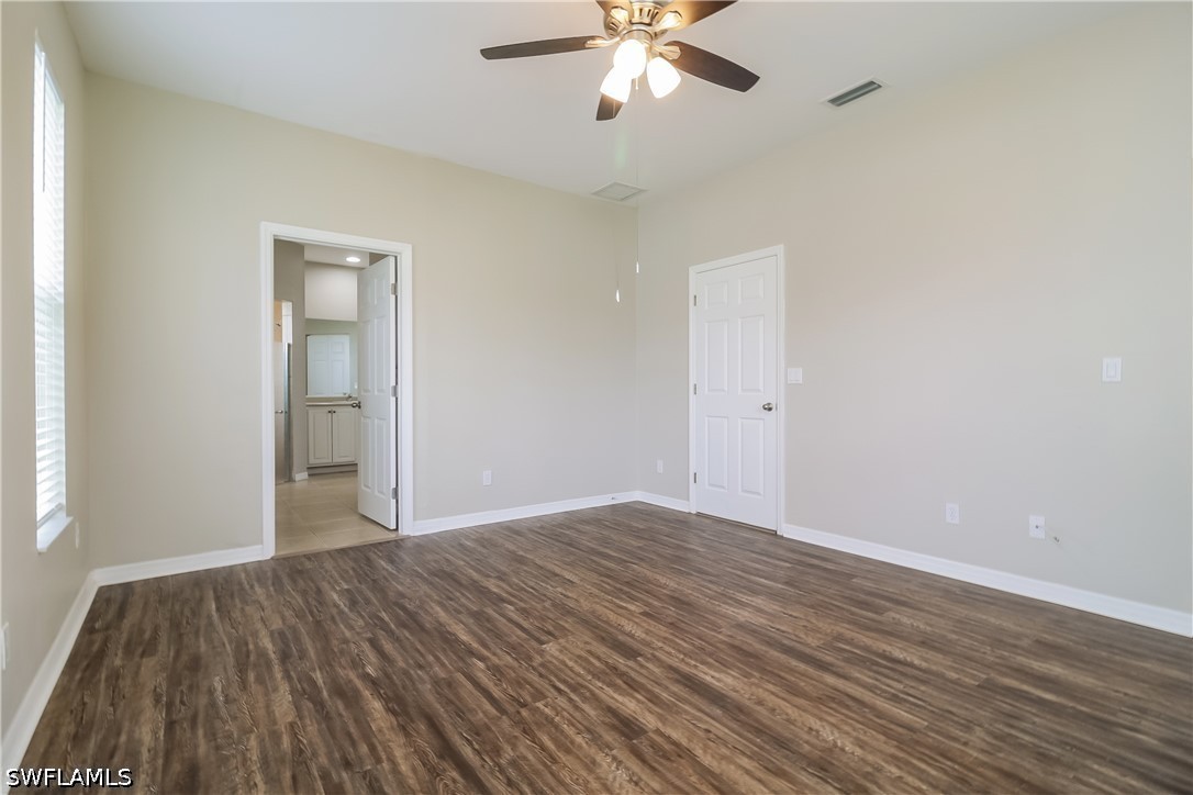 3 Bed SingleFamilyResidence for Sale in Lehigh Acres, photo 6