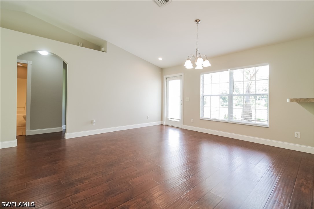 3 Bed SingleFamilyResidence for Sale in Lehigh Acres, photo 6