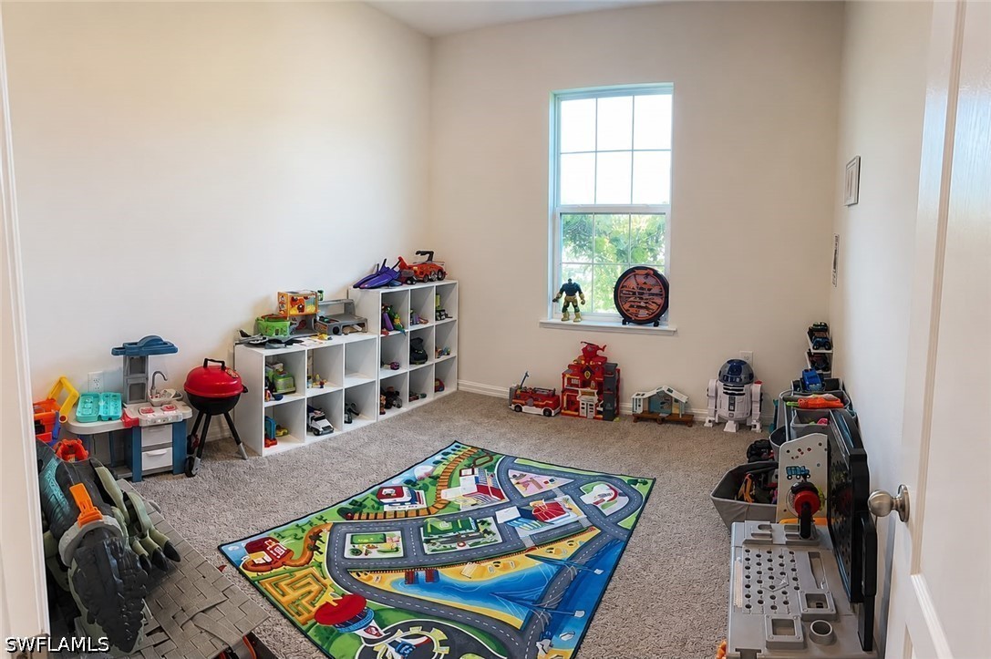 4 Bed SingleFamilyResidence for Sale in Lehigh Acres, photo 6