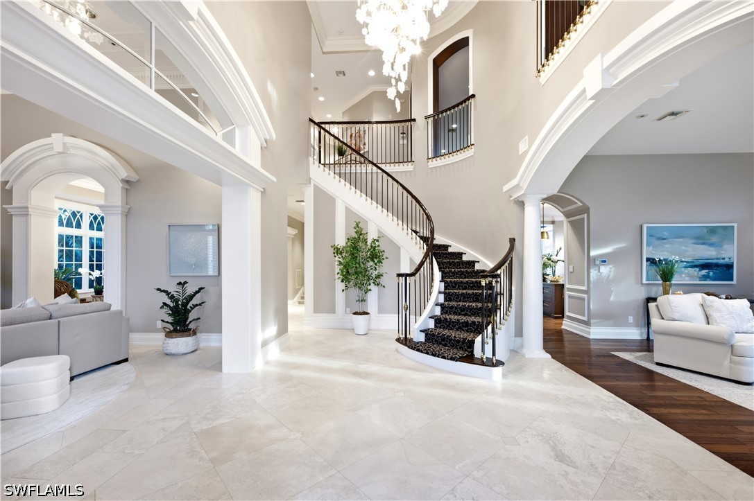 5 Bed Pool Home for Sale in Olde Naples, photo 6