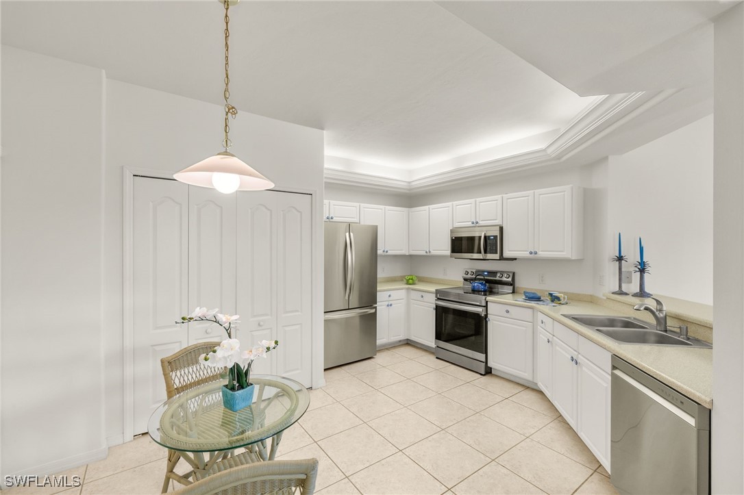 2 Bed Condominium for Sale in Winding Stream, FL, $359,900 — photo 7
