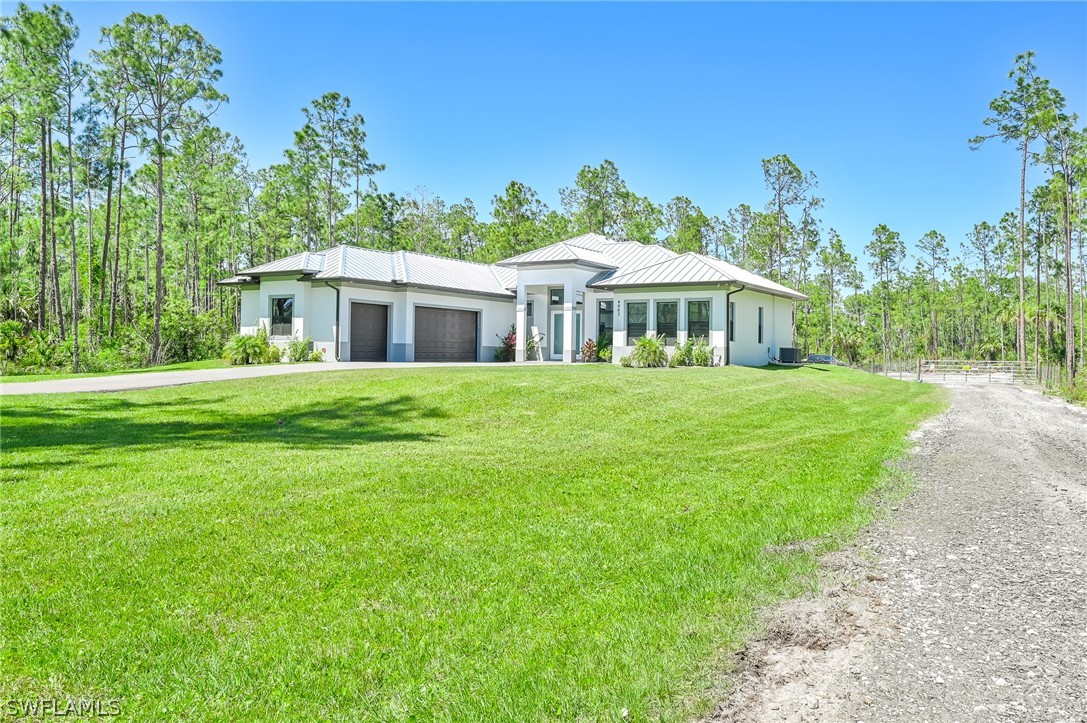 4 Bed SingleFamilyResidence for Sale in Naples, photo 7