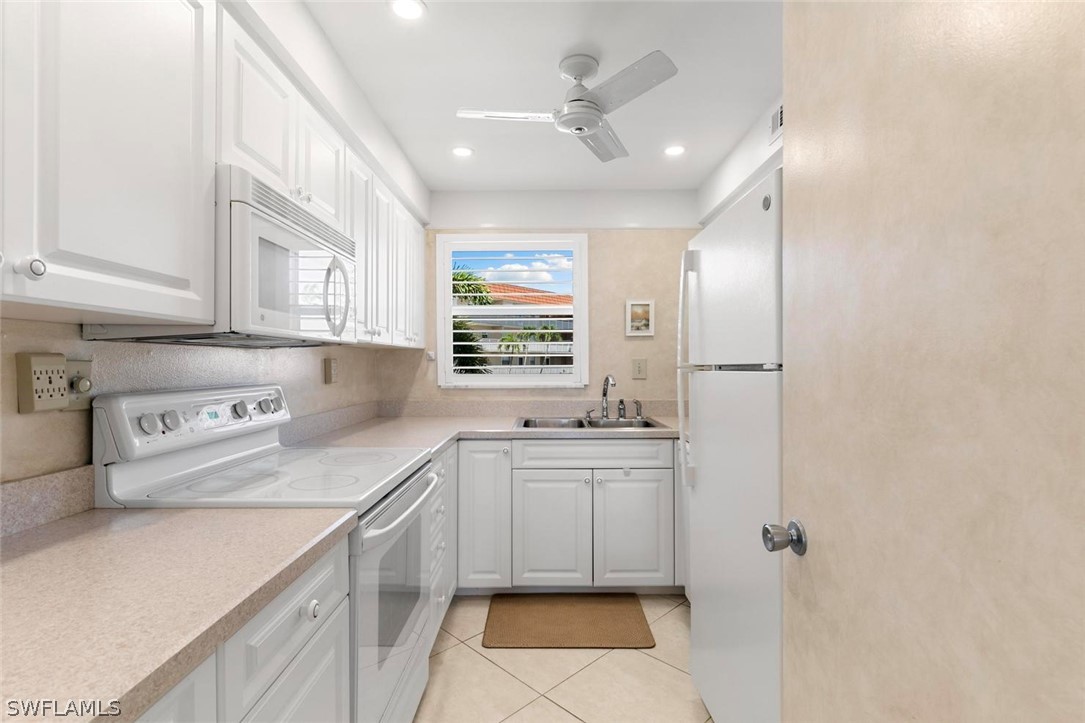 2 Bed Waterfront Home for Sale in Marco Island, FL, $425,000 — photo 7