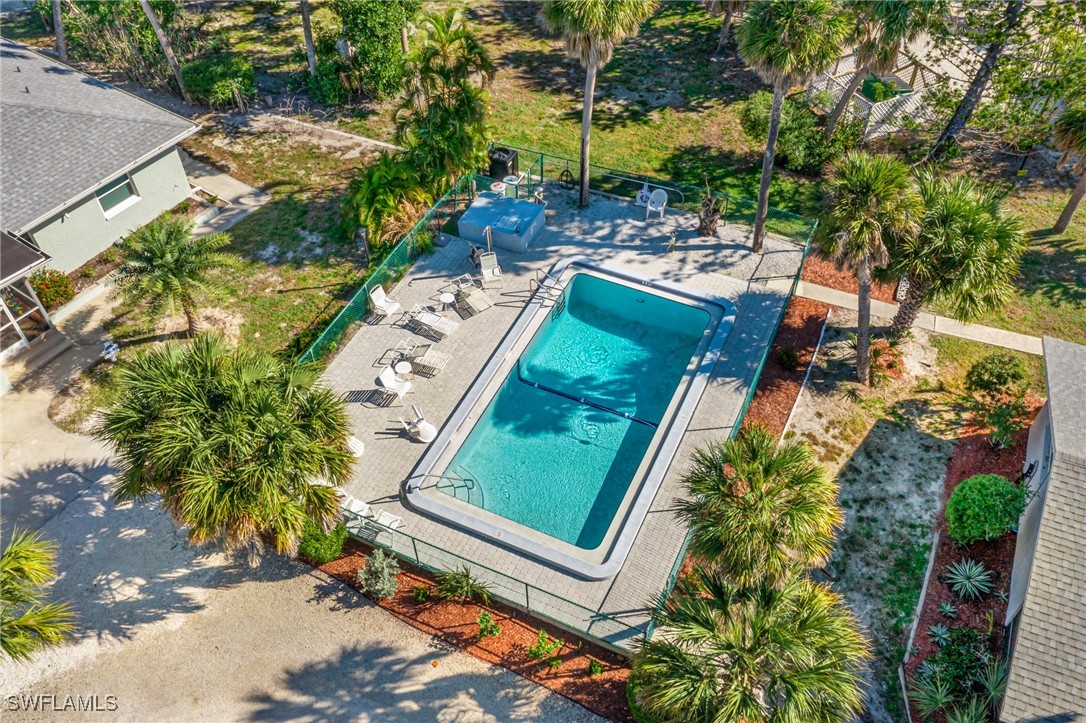 2 Bed Condominium for Sale in Sanibel, photo 7