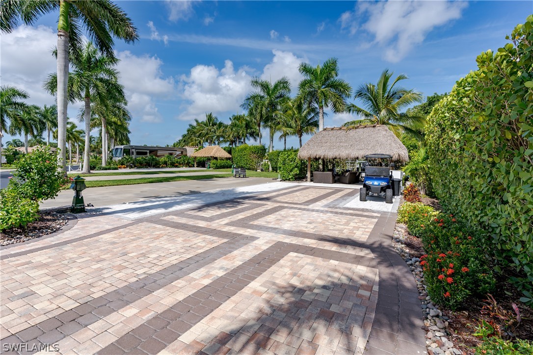 Waterfront Home for Sale in Naples, photo 7