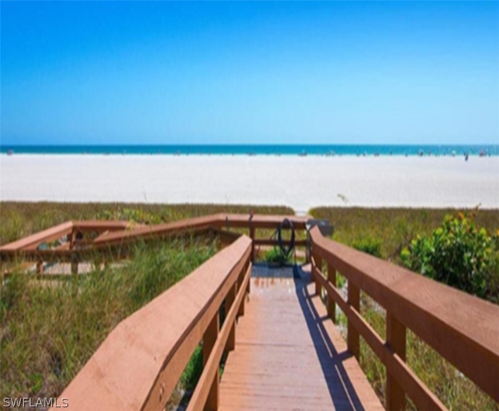 Waterfront Home for Sale in Cape Coral, photo 7