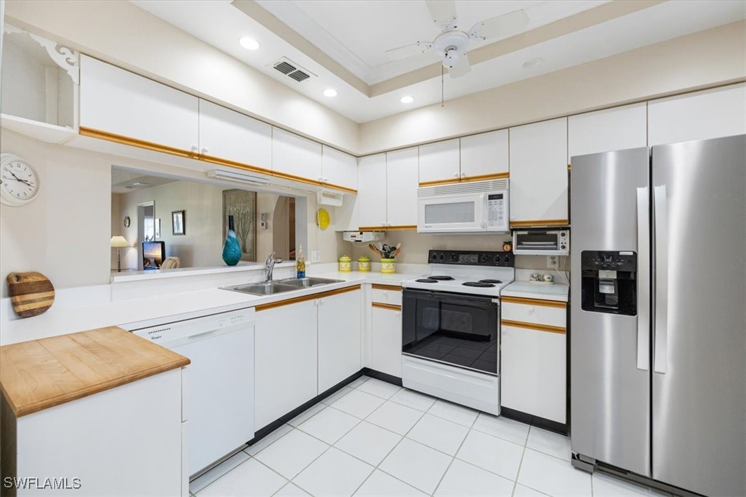 2 Bed Condominium for Sale in Colonies, FL, $220,000 — photo 7
