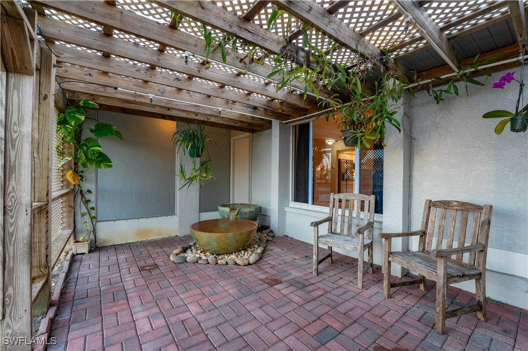 3 Bed SingleFamilyResidence for Sale in Port Labelle, FL — photo 7