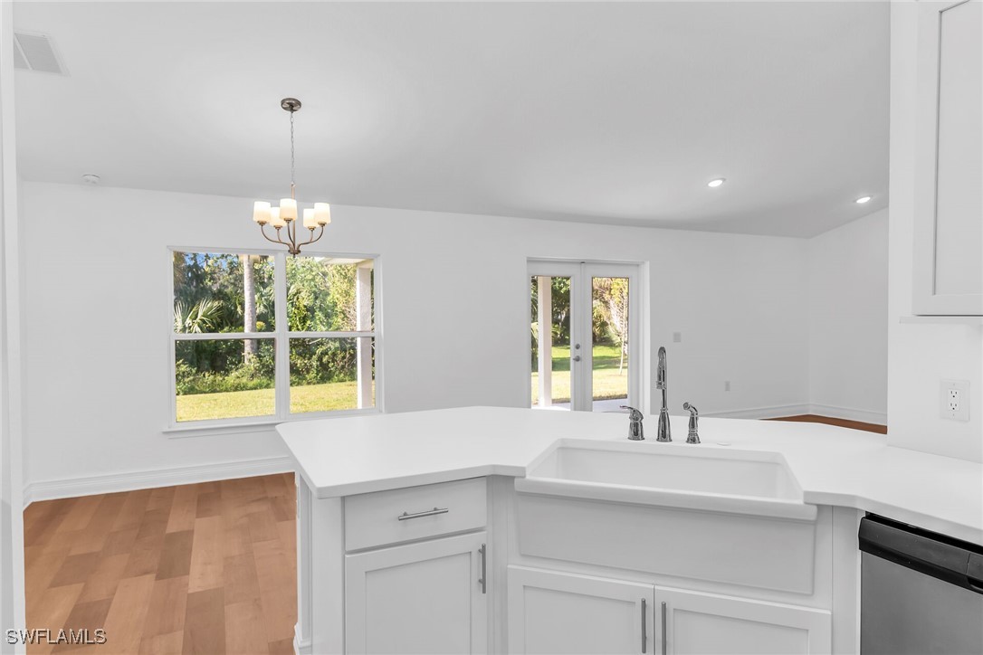 4 Bed SingleFamilyResidence for Sale in Deep Creek, FL — photo 7