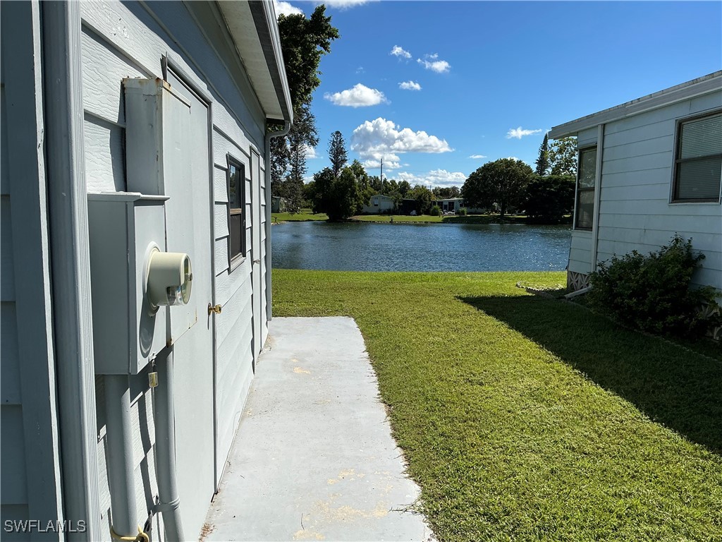 2 Bed Waterfront Home for Sale in Quail Roost, FL, $150,000 — photo 7