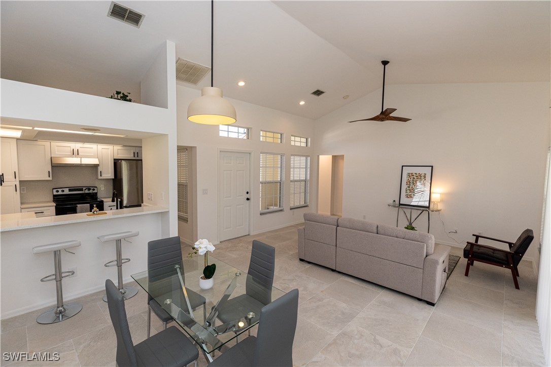 2 Bed SingleFamilyResidence for Sale in North Fort Myers, FL — photo 7
