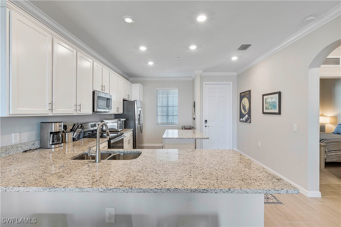 2 Bed Condominium for Sale in Punta Gorda, FL — photo 7
