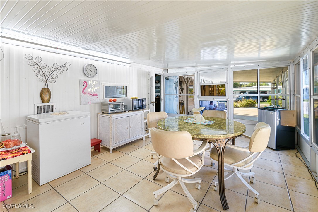2 Bed ManufacturedHome for Sale in Fort Myers, FL, $80,000 — photo 7
