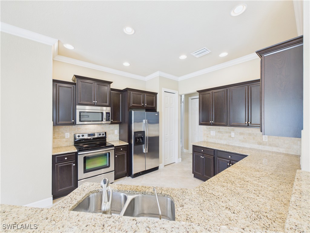 2 Bed Attached for Sale in Bridgetown, FL, $365,000 — photo 7