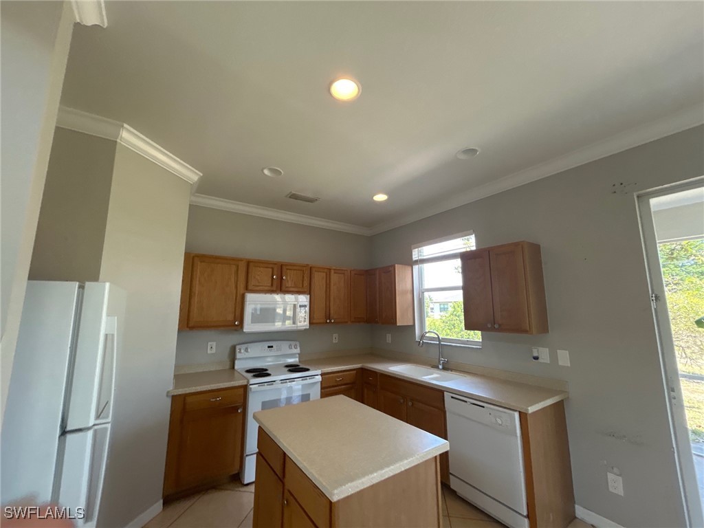 4 Bed SingleFamilyResidence for Sale in Lehigh Acres, photo 7