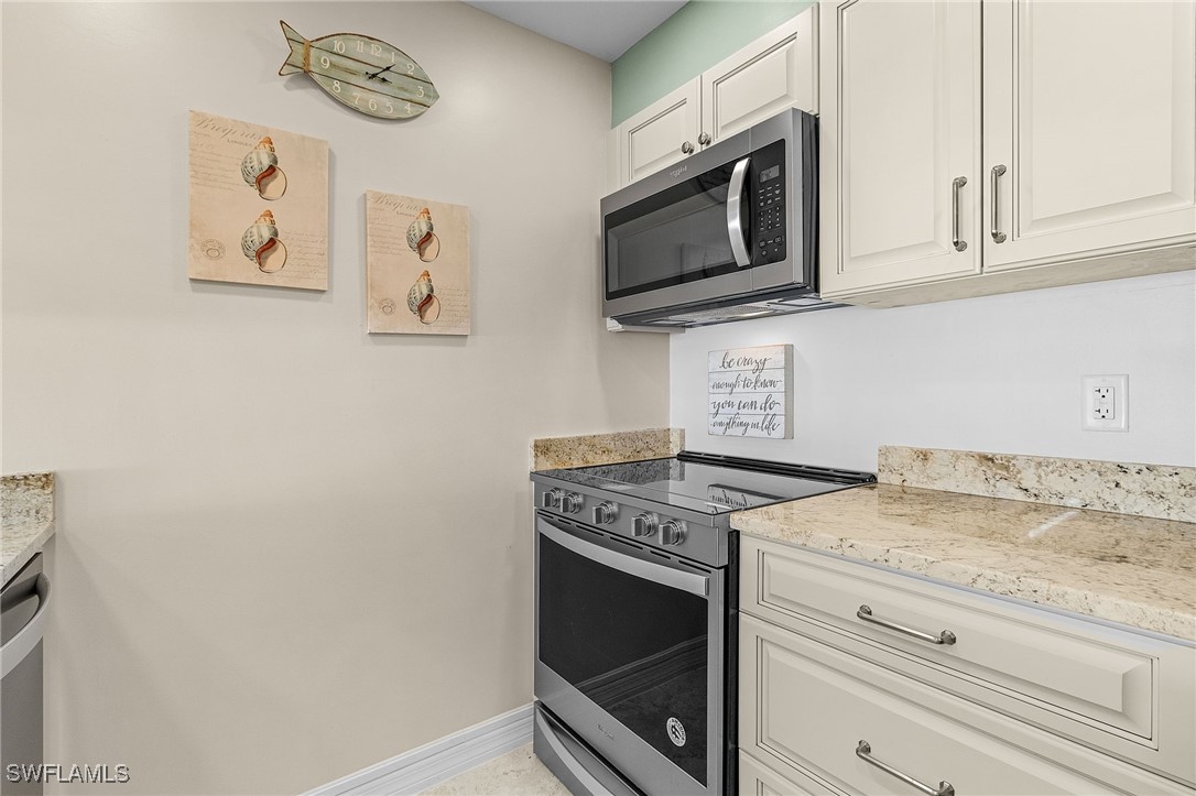 2 Bed Pool Home for Sale in The Egret, FL, $699,000 — photo 7