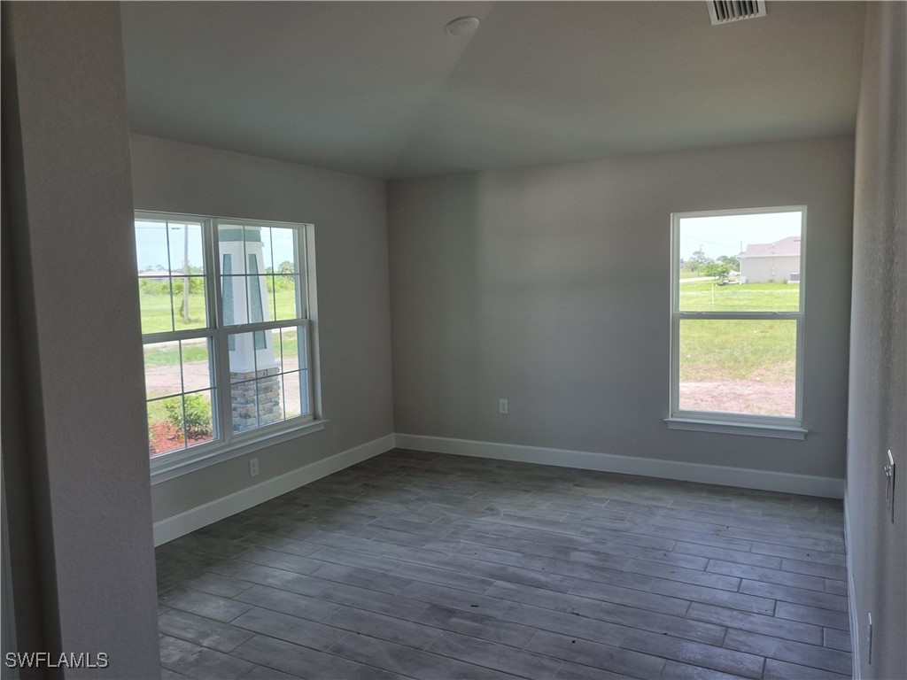 4 Bed SingleFamilyResidence for Sale in Cape Coral, FL — photo 7