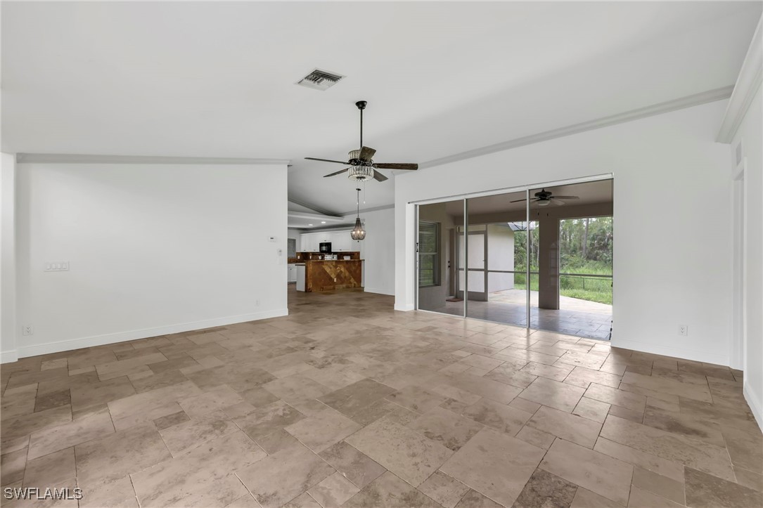 3 Bed SingleFamilyResidence for Sale in Naples, FL, $459,900 — photo 7