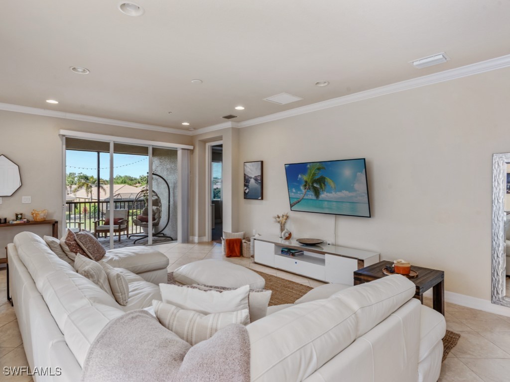 3 Bed Waterfront Home for Sale in Naples, FL, $569,000 — photo 7