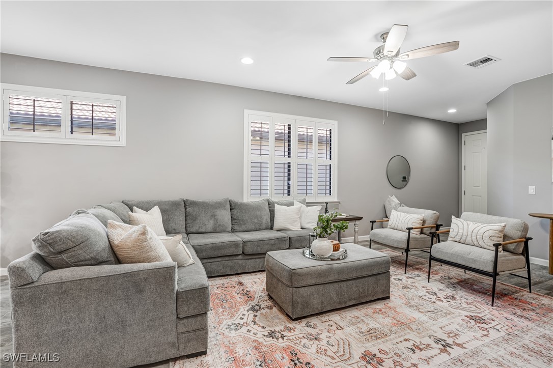 3 Bed SingleFamilyResidence for Sale in Corkscrew Shores, FL — photo 7