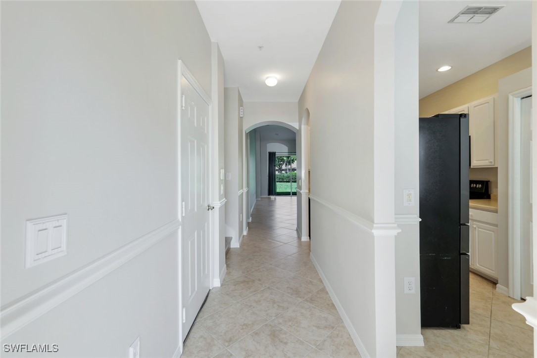 3 Bed Townhouse for Sale in Naples, FL, $350,000 — photo 7